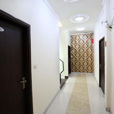 Hotel O Rich Inn Амритсар Екстериор снимка