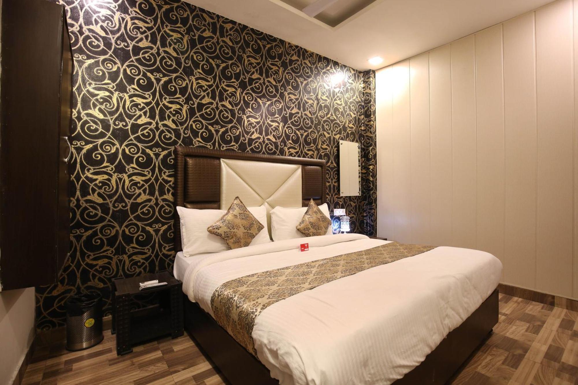 Hotel O Rich Inn Амритсар Екстериор снимка